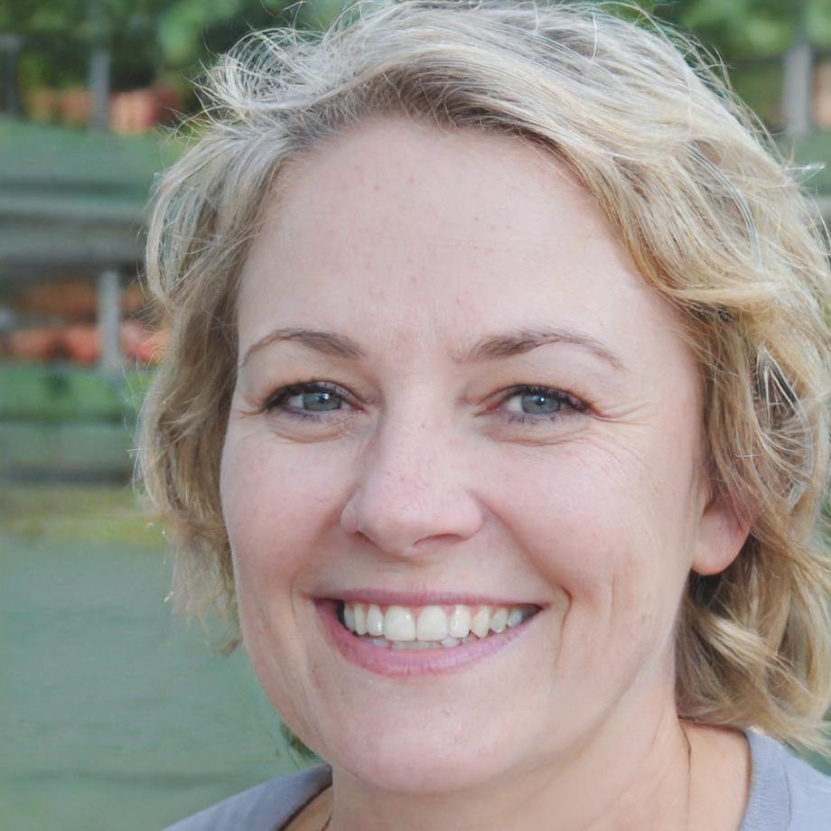 Katharina Bergfeld, Gründerin und Analystin